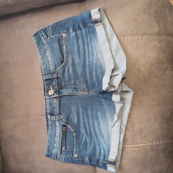 Express Jean Shorts - Picture 1 of 2